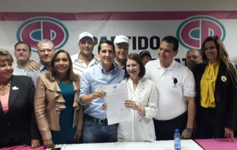 Expresidente Ricardo Martinelli es postulado como candidato a la Alcaldía de Panamá por Cambio Democrático