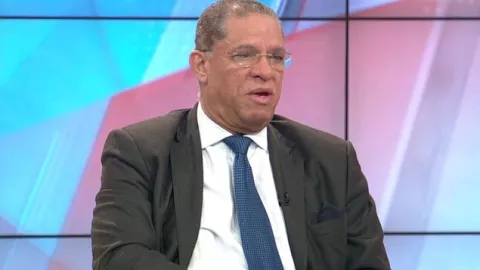 Exministro de salud fue víctima de robo dentro de su residencia