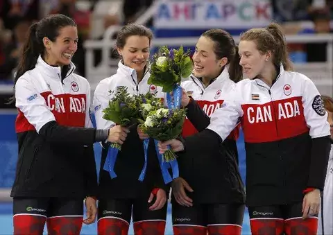 Sochi: Corea,Canadá e Italia suben al podio en el relevo 3.000 m. en pista corta