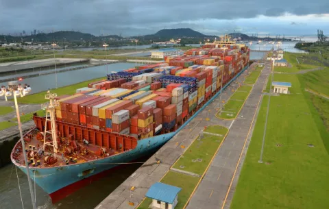 Canal de Panamá reafirma en Asia su rol de facilitador del comercio global