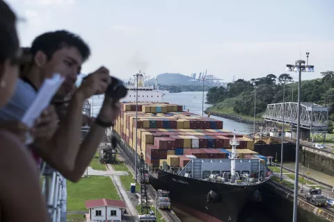 El Canal de Panamá ha aportado al Tesoro Nacional más de $13,300 millones