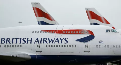 Por motivos de seguridad British Airways cancela todos sus vuelos a El Cairo