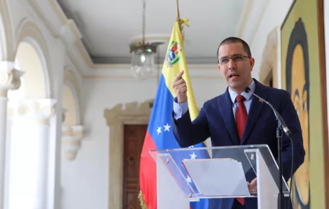 Venezuela acusa a 11 países de desestabilizadores, entre ellos a Panamá