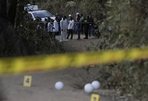 Asesinan a candidata de la localidad de Suarez, Colombia y a cinco personas más