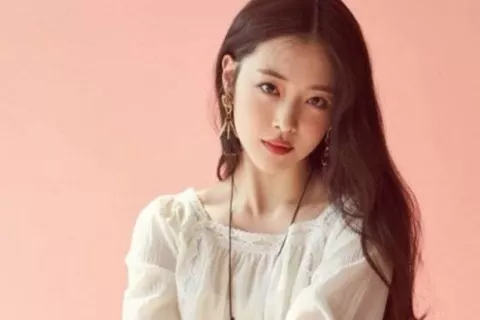 Hallan muerta a Sulli, cantante de K-pop, de 25 años 