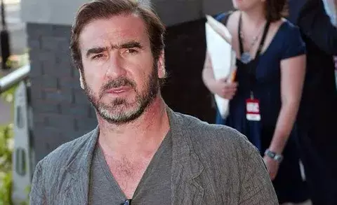 Eric Cantona, detenido por asalto en Londres