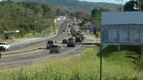 Inversión de carriles se mantendrá hasta las 6:00 p.m.