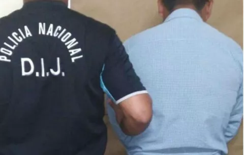Acuerdo de pena de siete años y cinco meses a profesor por delito de pornografía