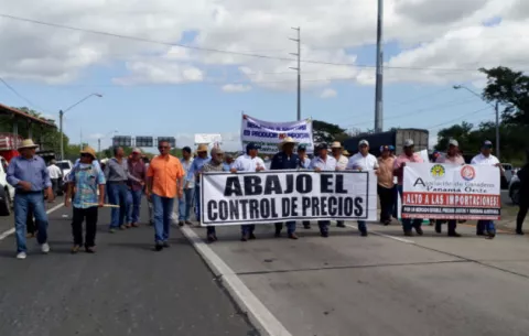 Las protestas de los productores son innecesarias, según el titular del Mida 