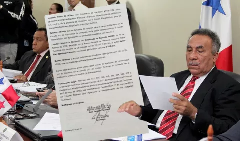 Anulan postulación de diputado panameñista Carlos Santana
