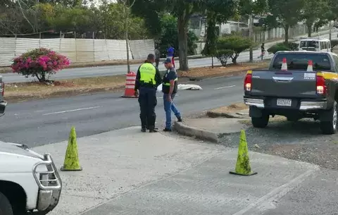 Hombre muere arrollado por un autobús coaster de la ruta Calobre-Panamá