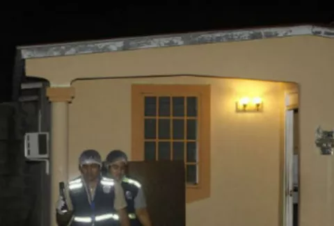 Juez oficializa detención de padre que mató a su hija 