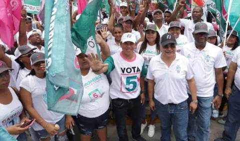 Rómulo Roux es el candidato que tiene las propuestas más sólidas, según Luis Casís