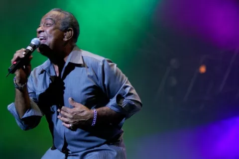 Medios rinden homenaje a Cheo Feliciano