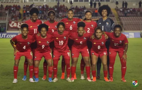 Selección femenina de Panamá  vence a Honduras sin despeinarse y piensa en Guatemala