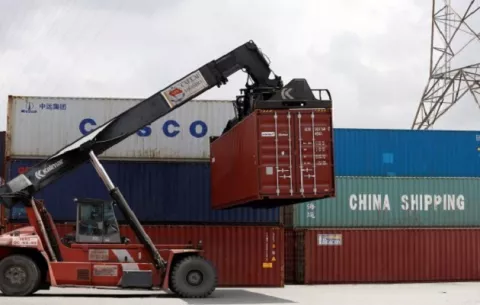 China suspenderá aranceles adicionales sobre autos fabricados en Estados Unidos