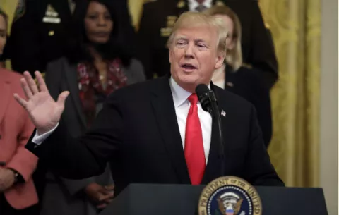 China tiene intervenido el teléfono personal de Trump, según New York Times
