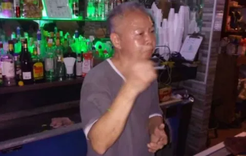 Delincuente hiere de bala a comerciante asiático, dueño de la cantina Colón