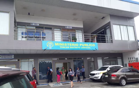 Capturan en David a una mujer con droga en la plantilla de las zapatillas