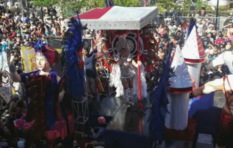Reinas midieron fuerzas en Año Nuevo de Chitré
