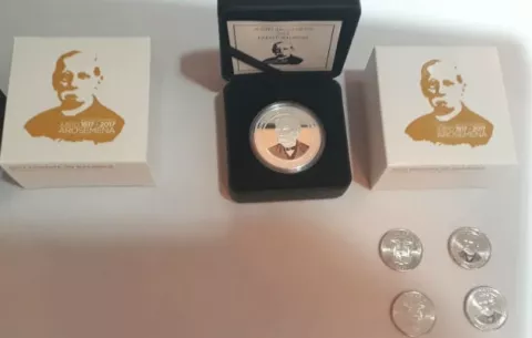 A partir de hoy circulará una nueva moneda de veinticinco centésimos en Panamá