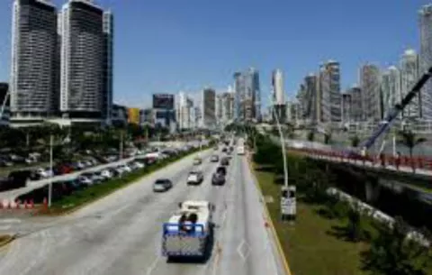 Cámara de Comercio: Panamá debe crecer por arriba del 5 y medio  por ciento para bajar tasa de desempleo