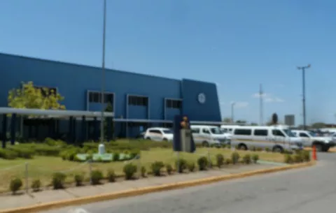 Adulto mayor se tira del tercer piso en hospital de Aguadulce, se fractura pierna