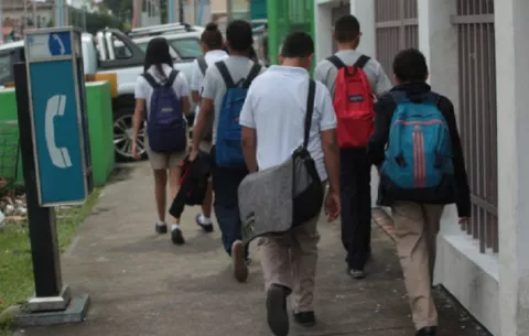 Centros educativos particulares justifican aumentos a matrículas y anualidad para el 2020