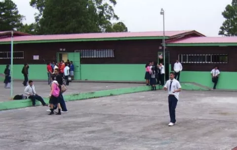Por mal tiempo suspenden clases en Renacimiento y Tierras Altas en Chiriquí