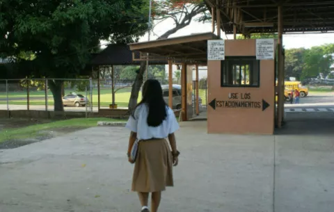 Más del 50 por ciento de los colegios particulares aumentaron su anualidad para el 2020