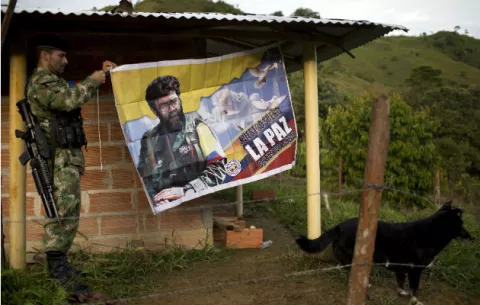 Autoridades matan al "Chamo", líder de disidencia de FARC y capturan a 7 personas