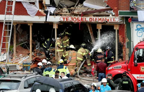 Explosión en Bogotá deja al menos cuatro muertos y una veintena de heridos  