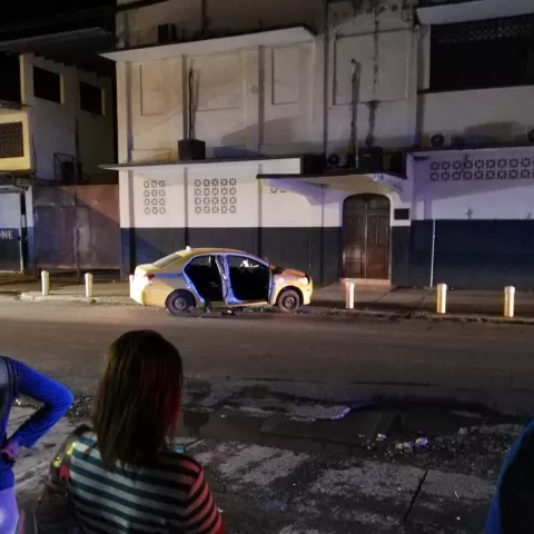 Universitarios colonenses protestan por la muerte de un estudiante