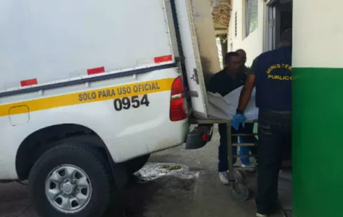 Encuentran cadáver de mujer dentro de una bolsa negra en Isla Grande
