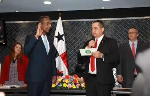 Se instala Comisión de Gobierno, encargada de abordar las reformas constitucionales y la ley migratoria