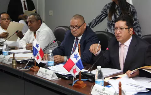 Comisión de Presupuesto niega traslado millonario a la Autoridad de Aeronáutica Civil