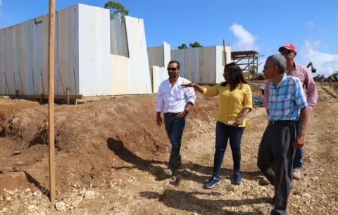 Comisión de Infraestructura de la Asamblea Nacional continúa gira de inspeccion de proyectos