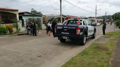 Mujer que arrolló a dos policías en La Chorrera quedará detenida