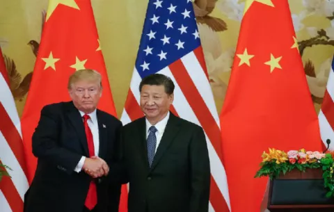 OMC prevé un freno del comercio mundial por tensiones China, Estados Unidos y "brexit"