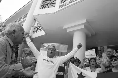 Refundación de la nación por una constituyente, no reformas parches