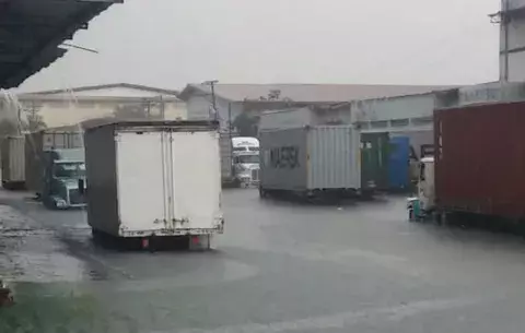 Inundaciones en Colón provocan la paralización del hub logístico que incluye puertos 