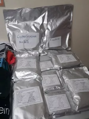 Decomisan nueve  paquetes de fármacos de contrabando procedentes de Costa Rica