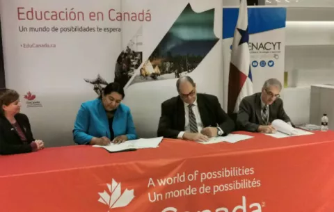 Profesionales panameños podrá estudiar en Canadá ciencia, tecnología e innovación