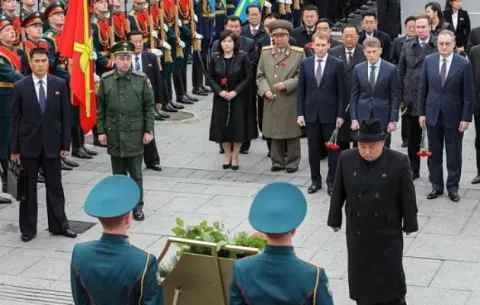 Kim Jong-un considera que la desnuclearización depende enteramente de EE.UU.