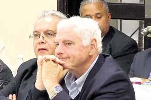 Corte Suprema de Justicia juega con la vida  de Ricardo Martinelli