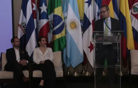 Crean nuevas formas para lavar dinero en el sector comercio