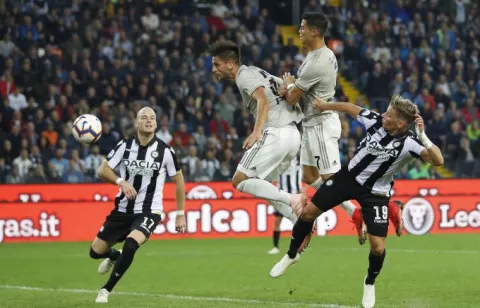 Cristiano Ronaldo no sabe de crisis ni de escándalo