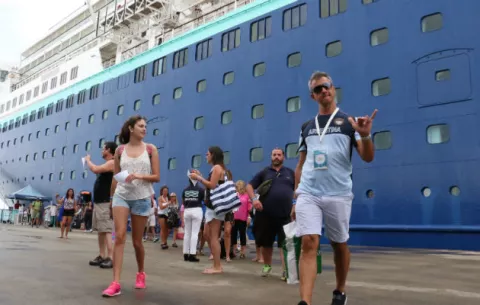Inicia la temporada alta de cruceros en Puerto Colón 2000