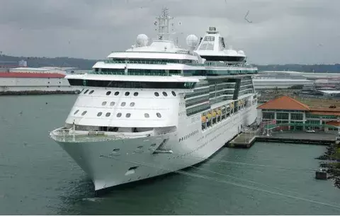 Cruceros Carnival busca aumentar número de oficiales panameños a su flota