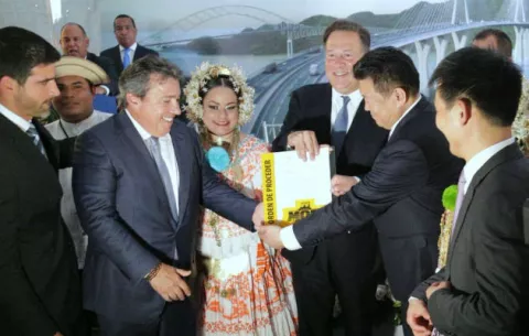 China comenzará construcción del cuarto puente sobre Canal de Panamá este año